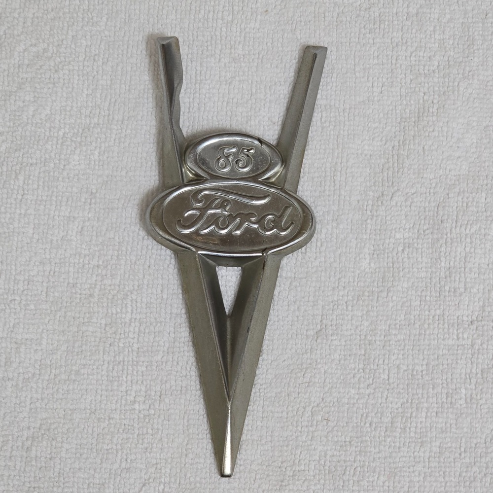 OEM 1937 Ford V8 85 HP Flat Hood Emblem Badge 5 ⁵/⁸ Inch Chrome READ